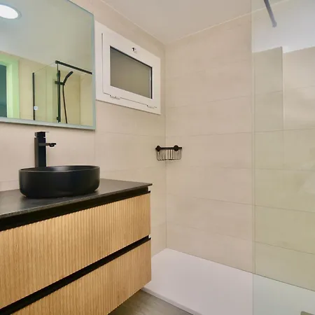 Superbe T3 Face A La - Terrasse - 아파트