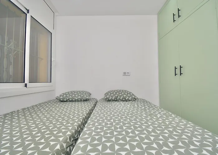 Superbe T3 Face A La - Terrasse - Apartment *